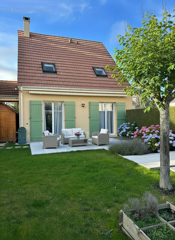 Maison à TRAPPES