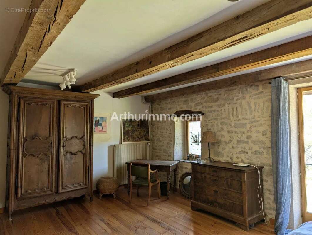 Maison à ORNANS