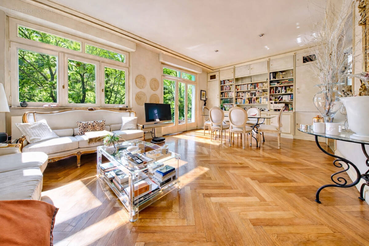 Photo 1 - Appartement à LYON-6E