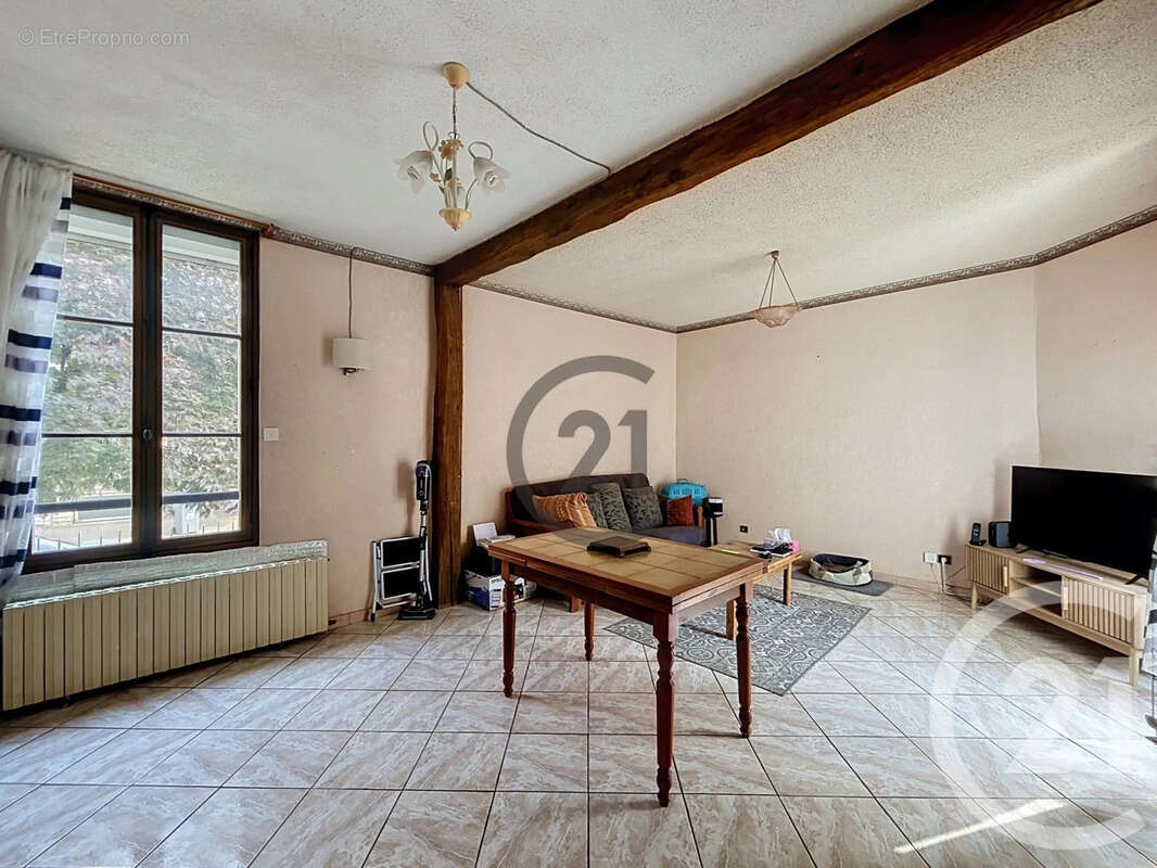Maison 73 m² à Varennes-Sur-Seine  - photo 2