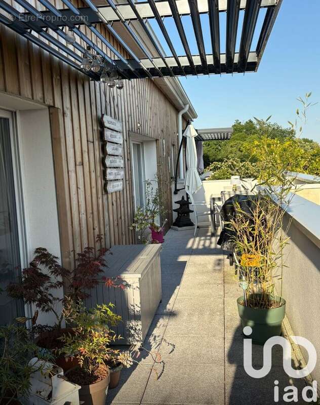 Photo 8 - Appartement à CARIGNAN-DE-BORDEAUX