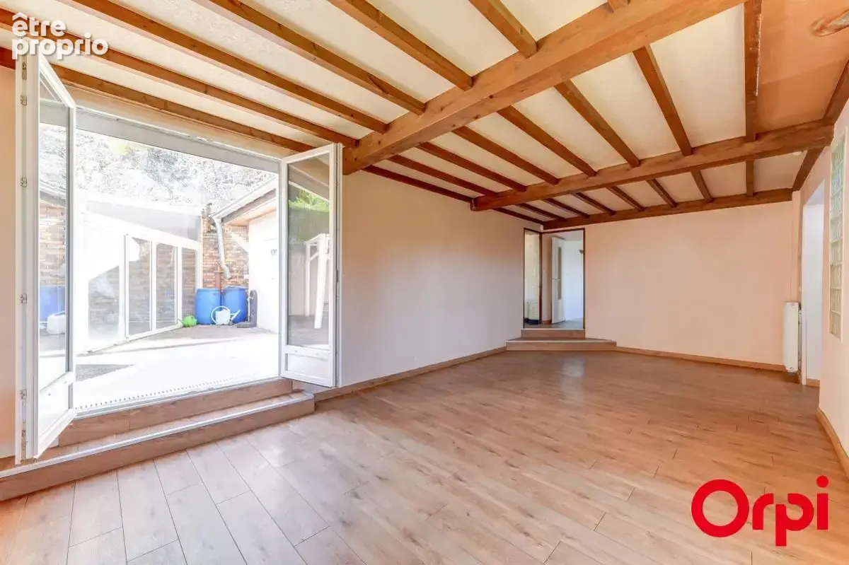 Maison au calme et proche de tout avec garage - photo 10