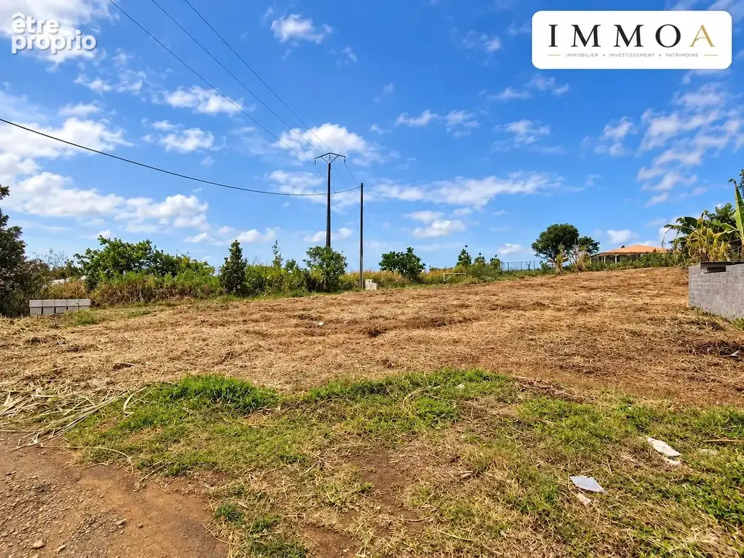 Terrain à Vendre 2 Parcelles à Sainte-Suzanne 97441 Secteur de l’Espérance + Projet immobilier - photo 3