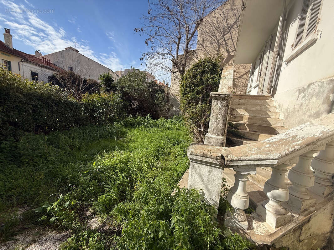 Appartement à TOULON