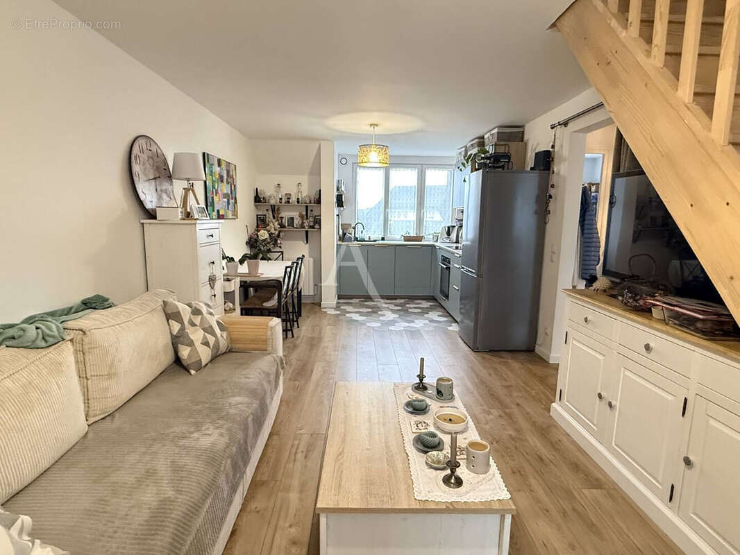 Appartement à OZOIR-LA-FERRIERE