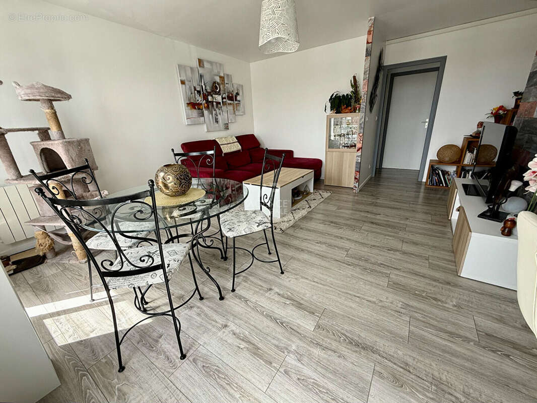 Appartement à CARRIERES-SOUS-POISSY