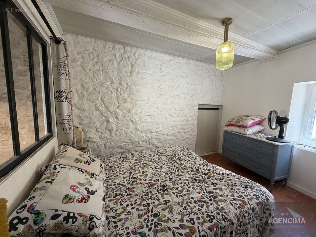 Maison à FLORENSAC
