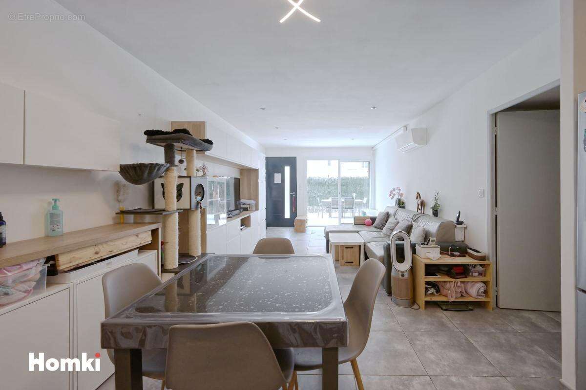 Appartement à AIX-LES-BAINS