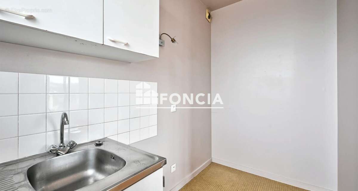 Appartement à LES MUREAUX