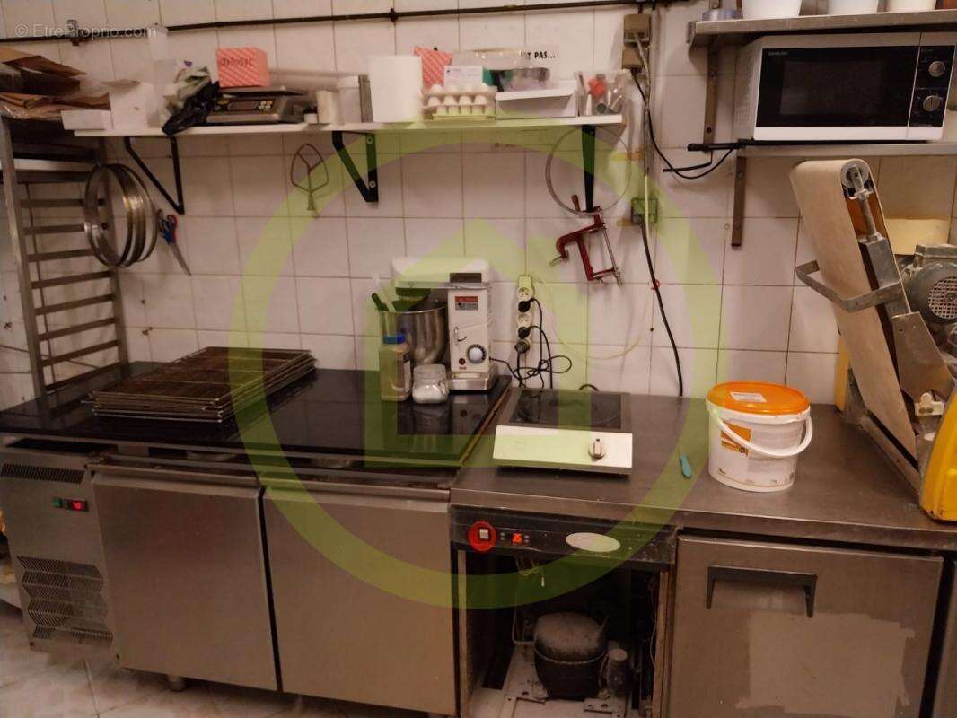 Commerce à MONTROUGE