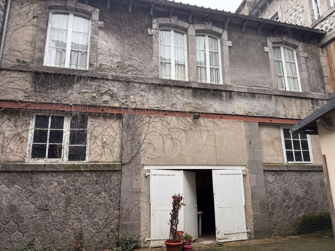 Appartement à MURAT