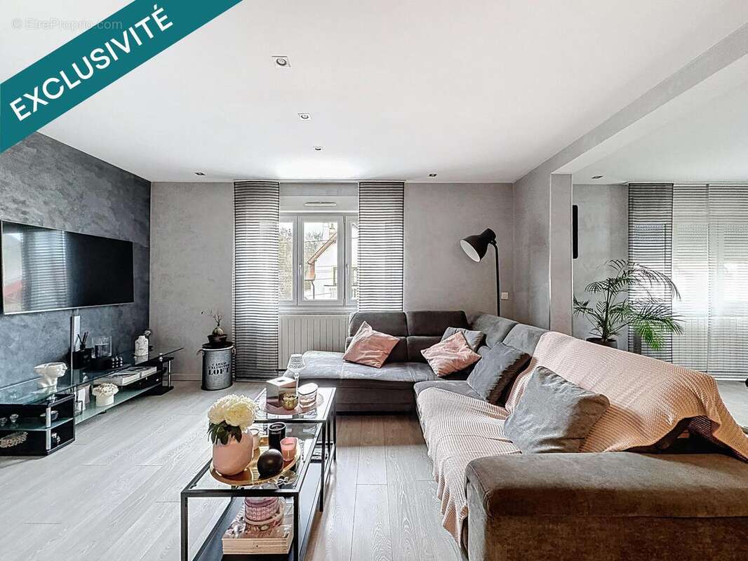 Photo 2 - Appartement à SAINT-JULIEN-LES-METZ