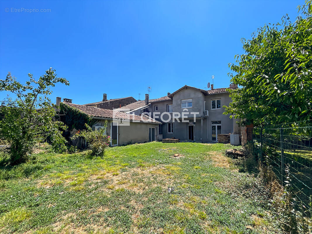 Maison à CASTELSARRASIN