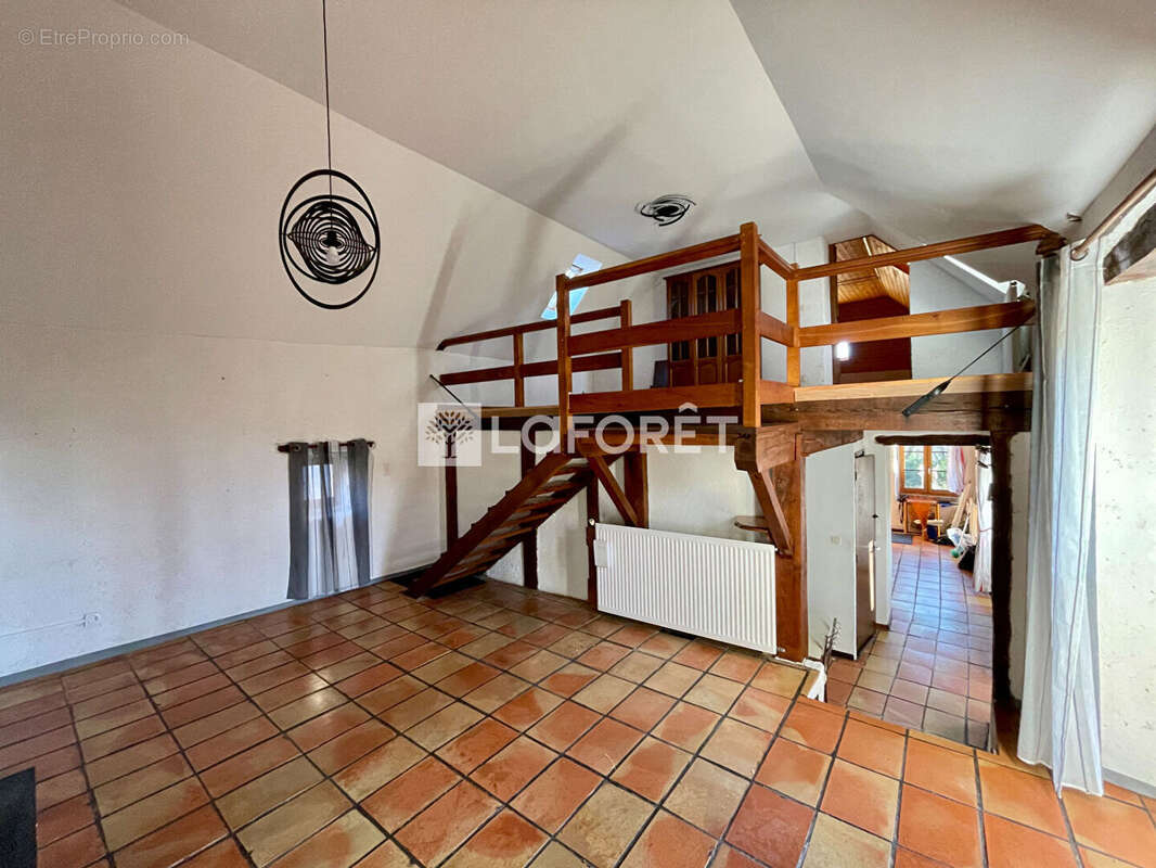 Maison à LA BASTIDE-L'EVEQUE