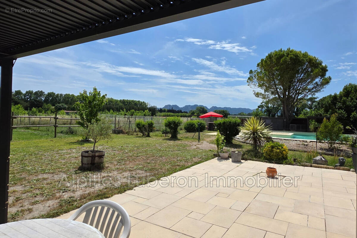 Maison à EYGALIERES