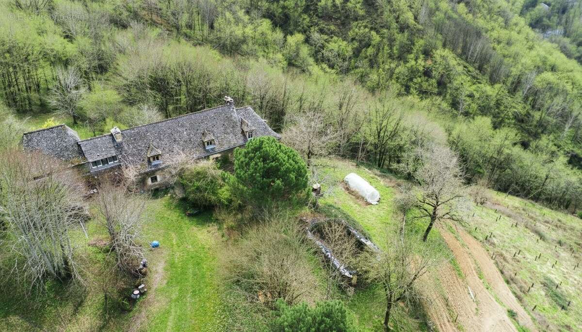 Maison à CONQUES