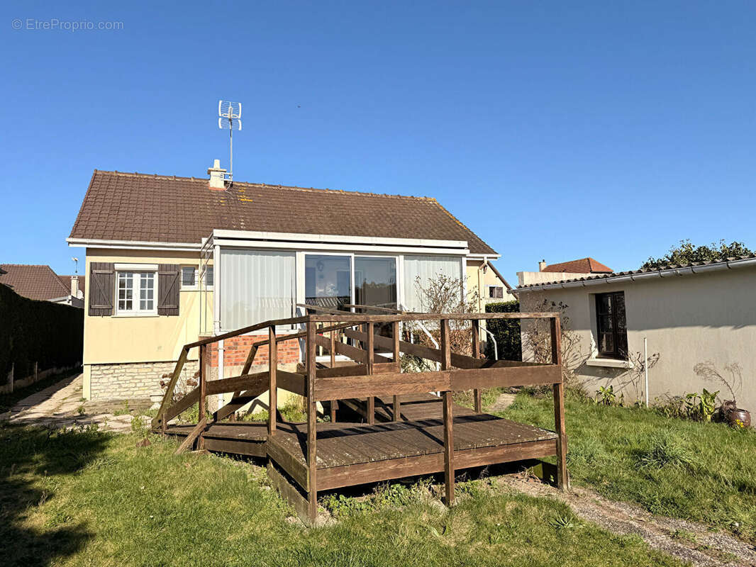 Maison à OUISTREHAM