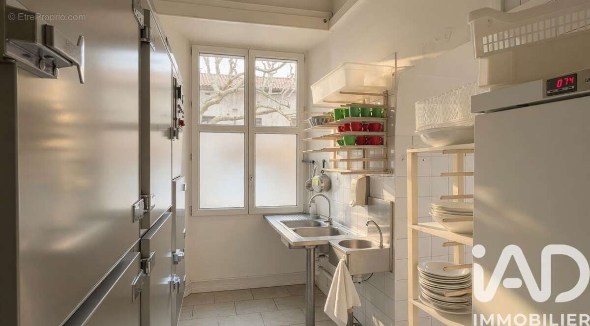 Photo 5 - Commerce à AUBIGNAN