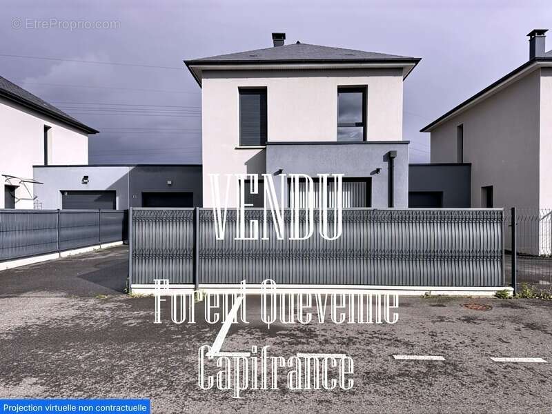 Maison à HUBERT-FOLIE