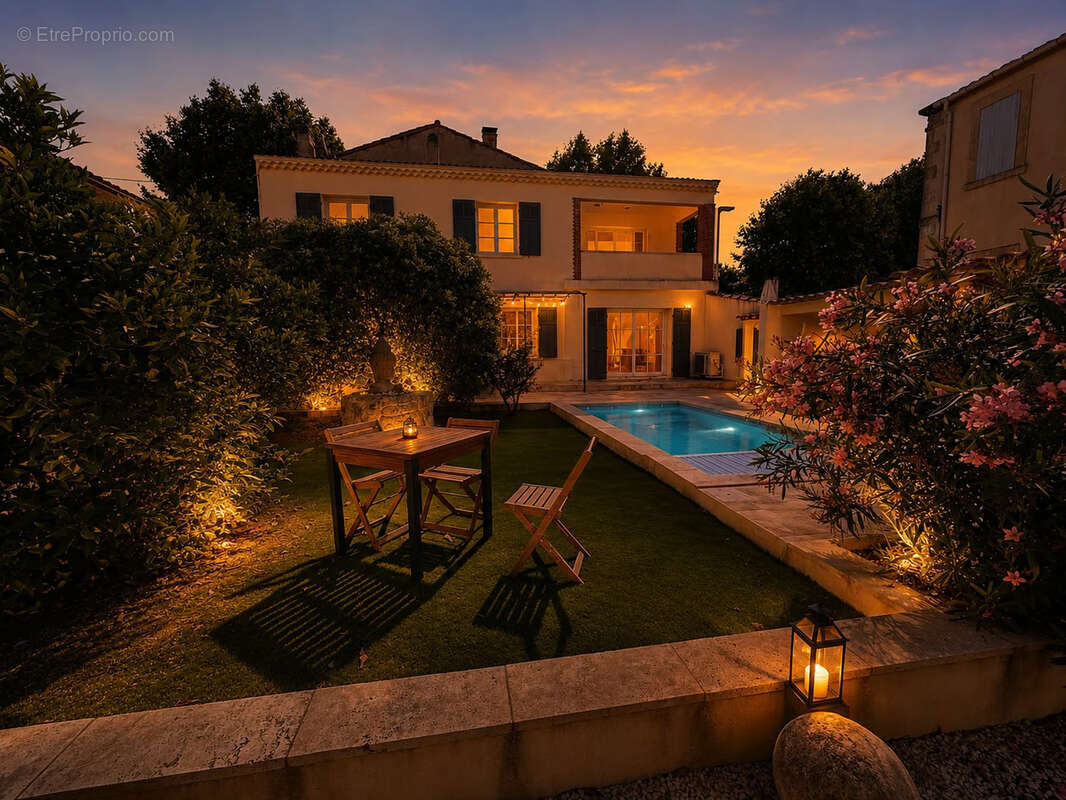 Maison à SALON-DE-PROVENCE