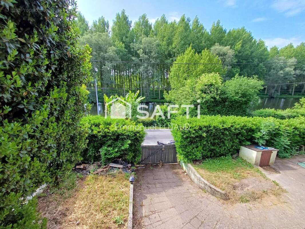 Photo 9 - Maison à MONTIGNY-LE-GANNELON