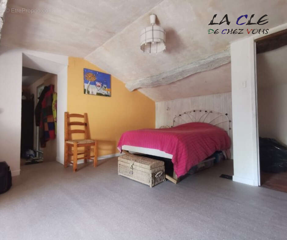 Maison à COULONGES-SUR-L'AUTIZE