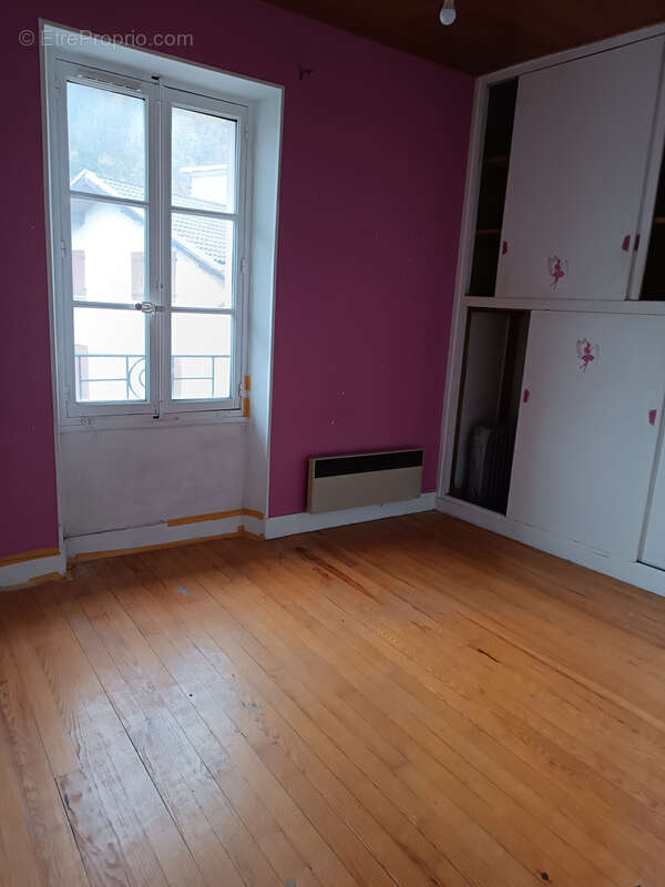 Appartement à SAINT-EGREVE