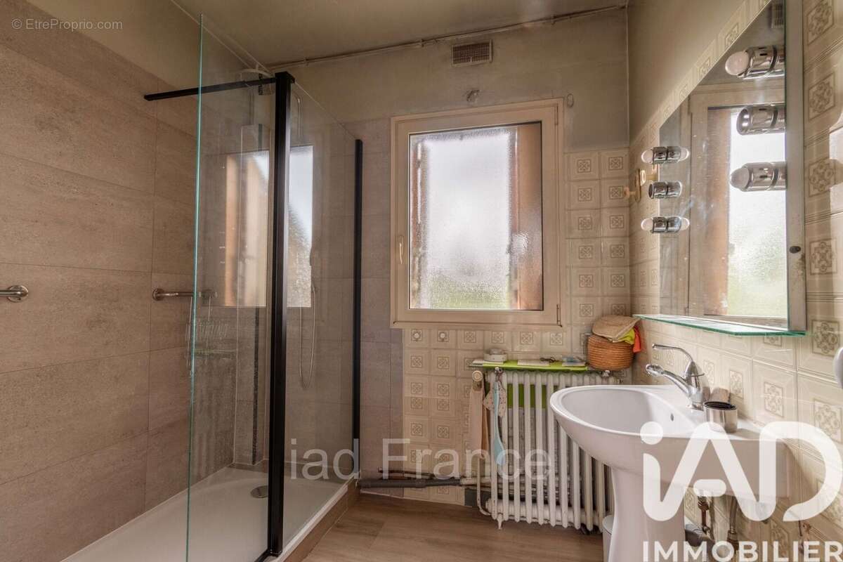 Photo 6 - Maison à MANTES-LA-JOLIE