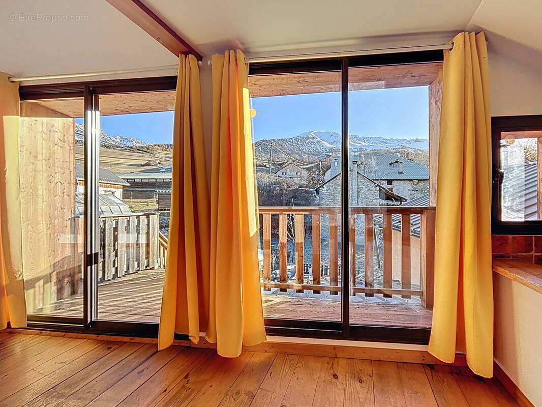 Appartement à JAUSIERS