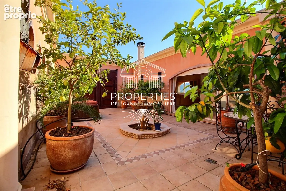 Bormes - pas de la griotte - propriete 319m² -  terrain 4000m² - piscine - poolhouse - photo 4