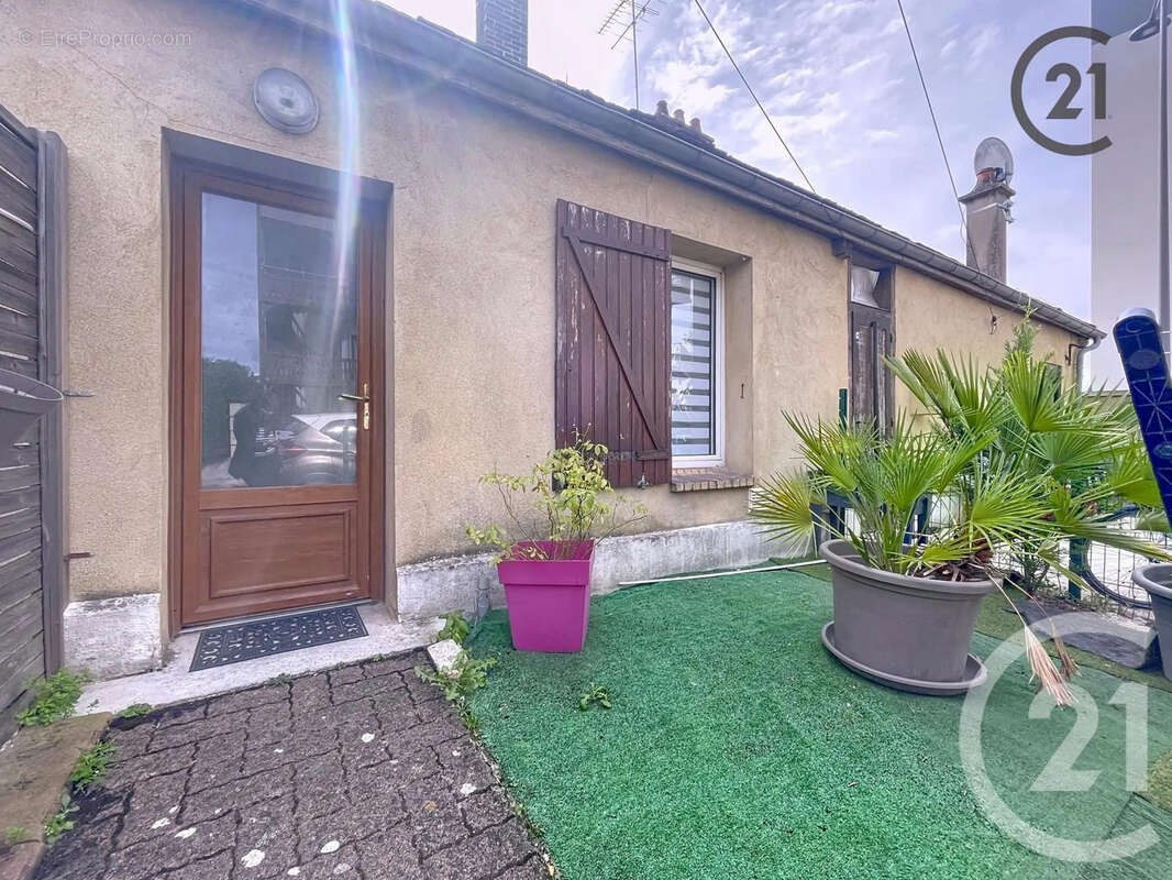 Maison 59 m² à Troyes  - photo 12