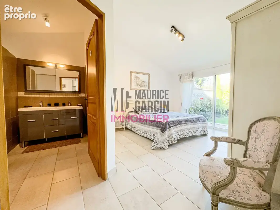 Maison 6 pièces 162 m² à vendre à L'isle-Sur-La-Sorgue (84800) - photo 8