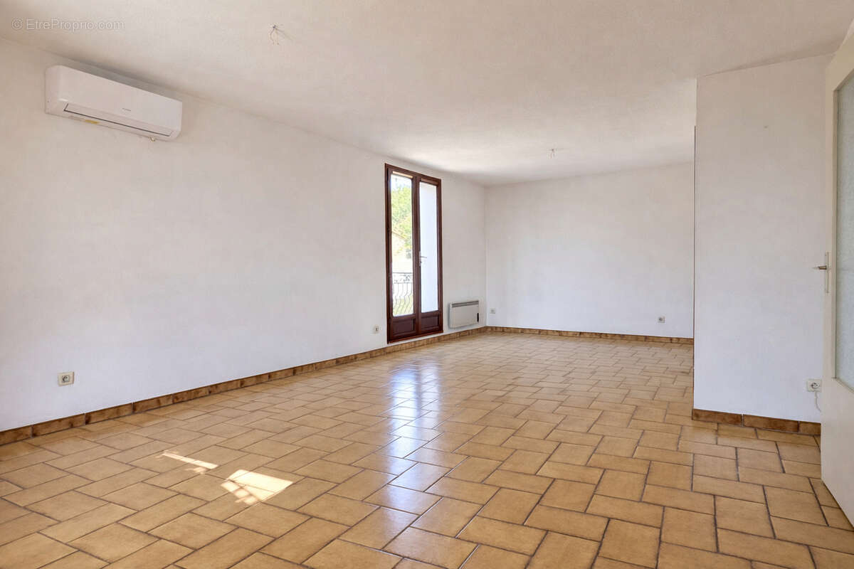 Maison à PORT-DE-BOUC