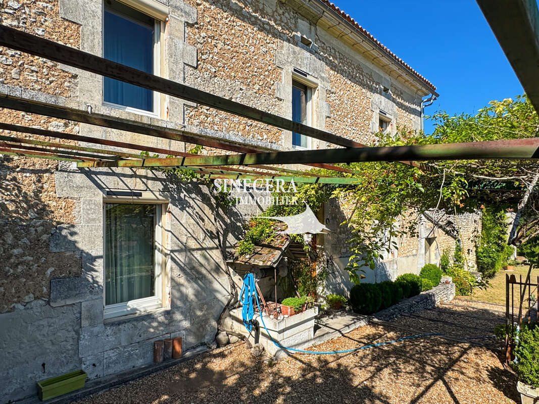Maison à RIBERAC