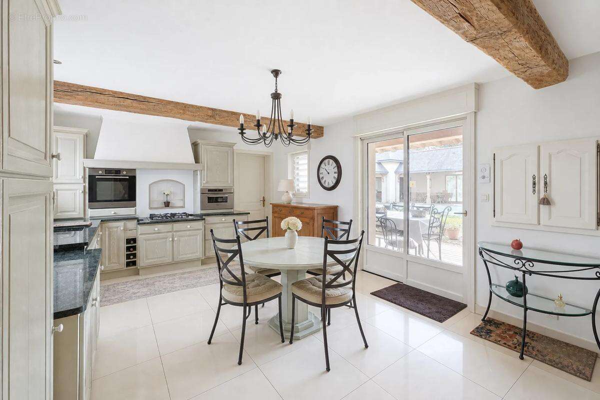 Maison à ANGRIE