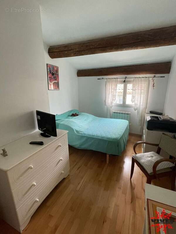 Maison à ESPONDEILHAN