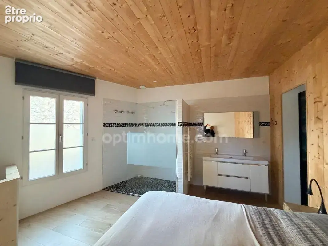 A saisir maison de plain pieds récente en  plein cœur du village  au Bois-Plage-en-Ré – - photo 29