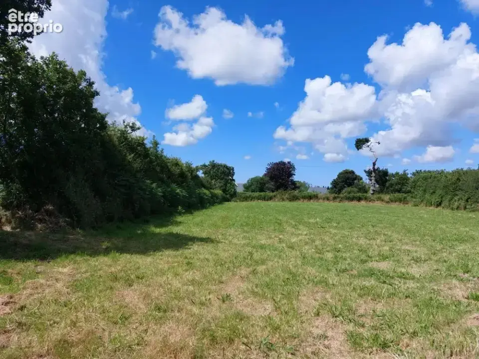Terrain à ROUTOT