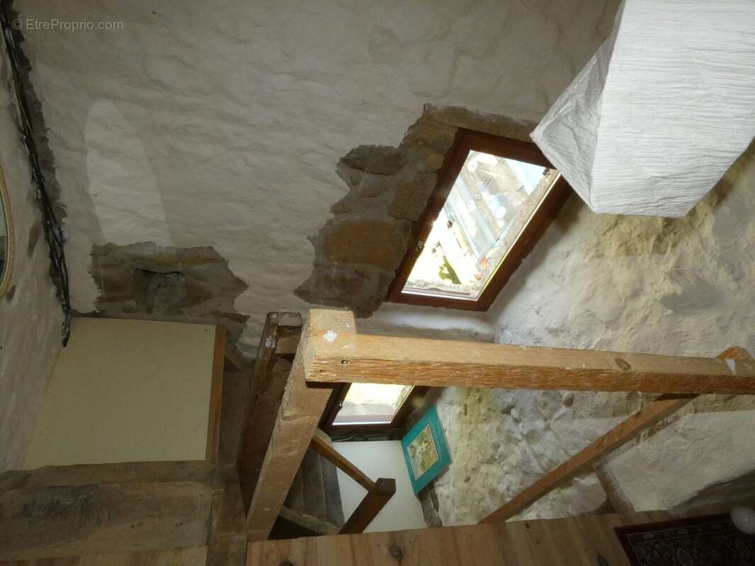 Maison à SAINT-CHABRAIS
