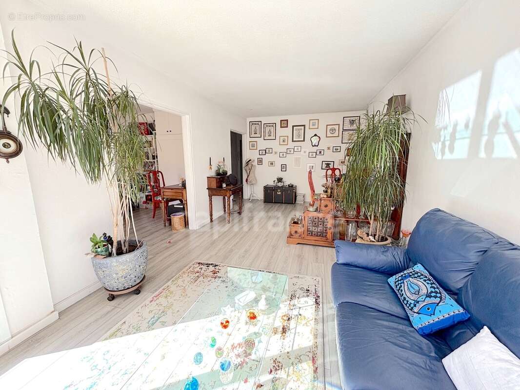 Appartement à vendre 4 pièces MOUGINS (06) - photo 2