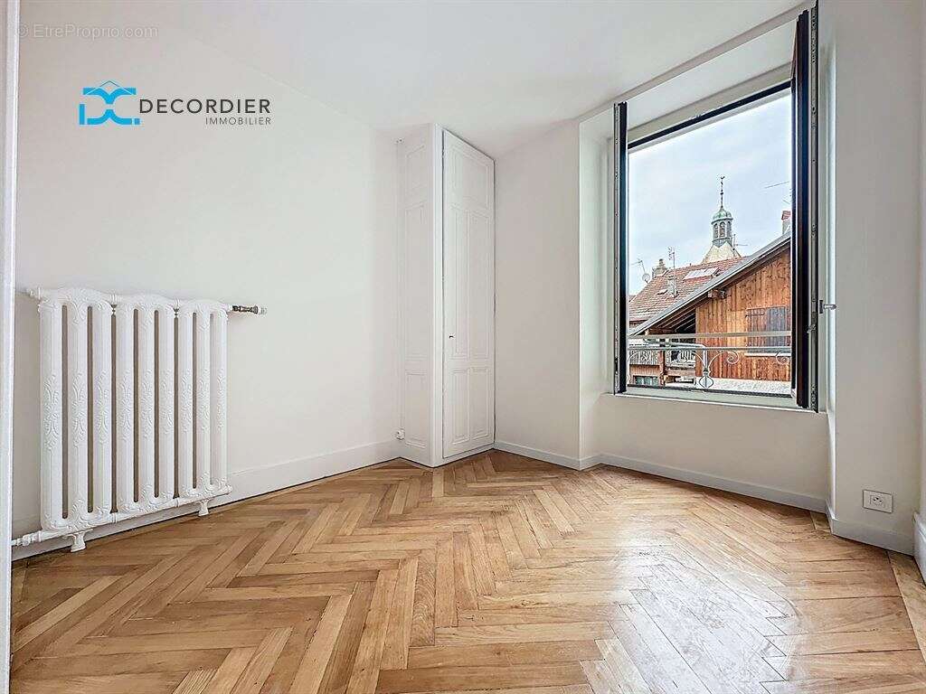 Appartement à EVIAN-LES-BAINS