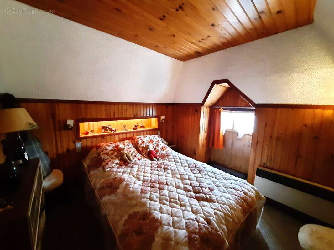 Maison à ANGERVILLE-LA-MARTEL