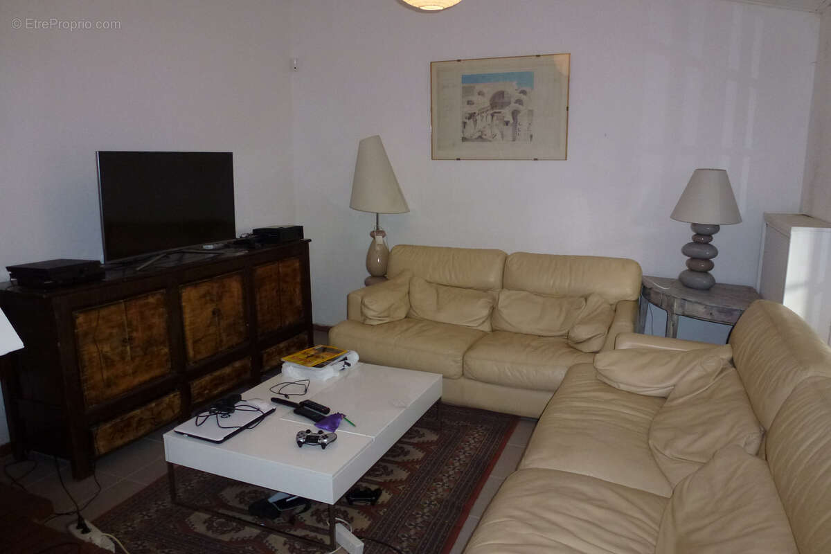 Maison à VILLENEUVE-LES-AVIGNON