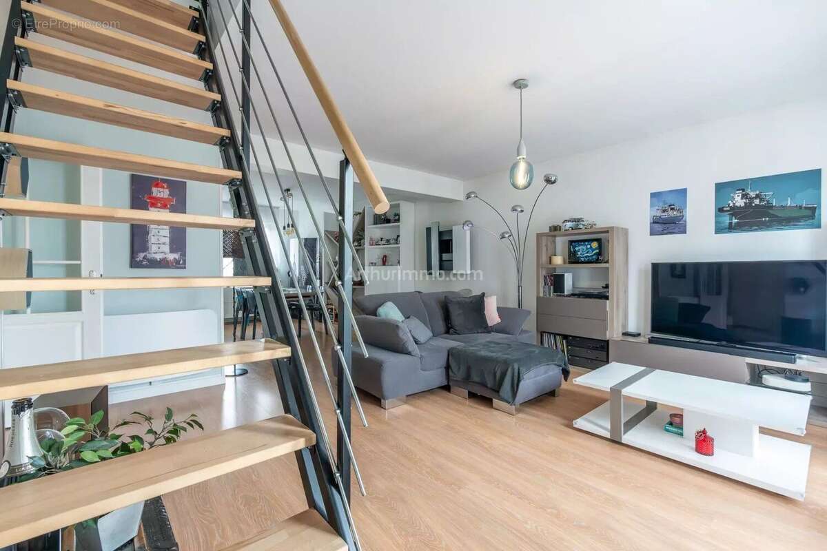 Appartement à THORIGNY-SUR-MARNE