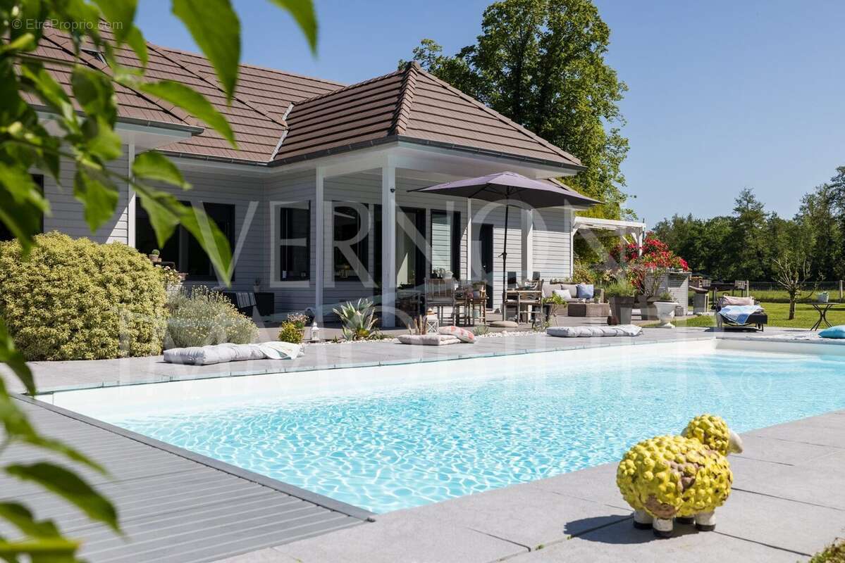 Maison à PACY-SUR-EURE