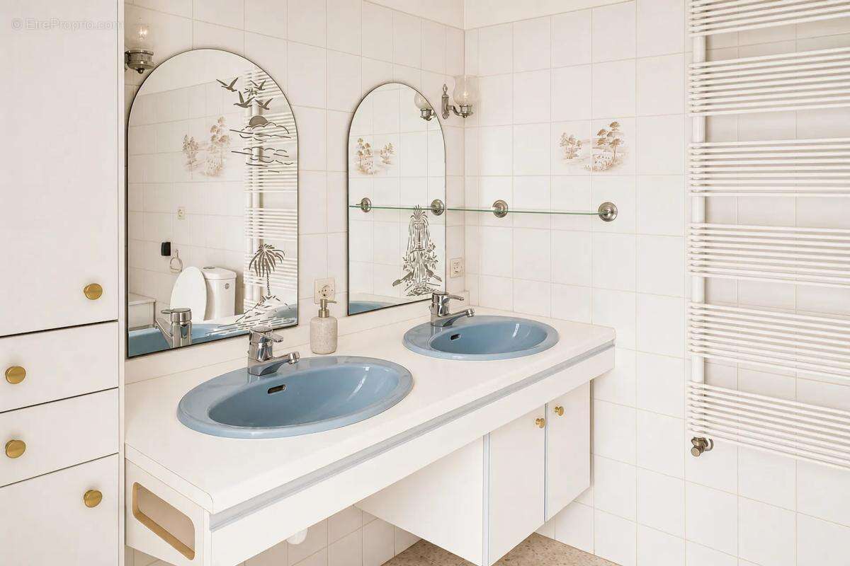 Appartement à SAINT-ASTIER