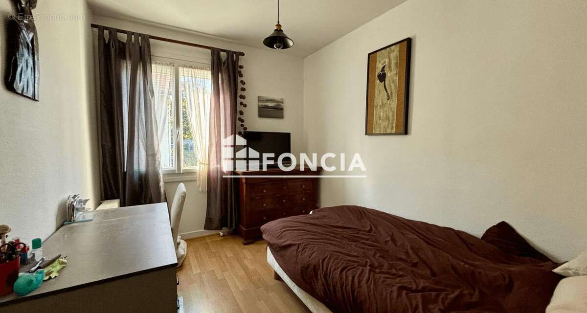 Maison à CHATELLERAULT