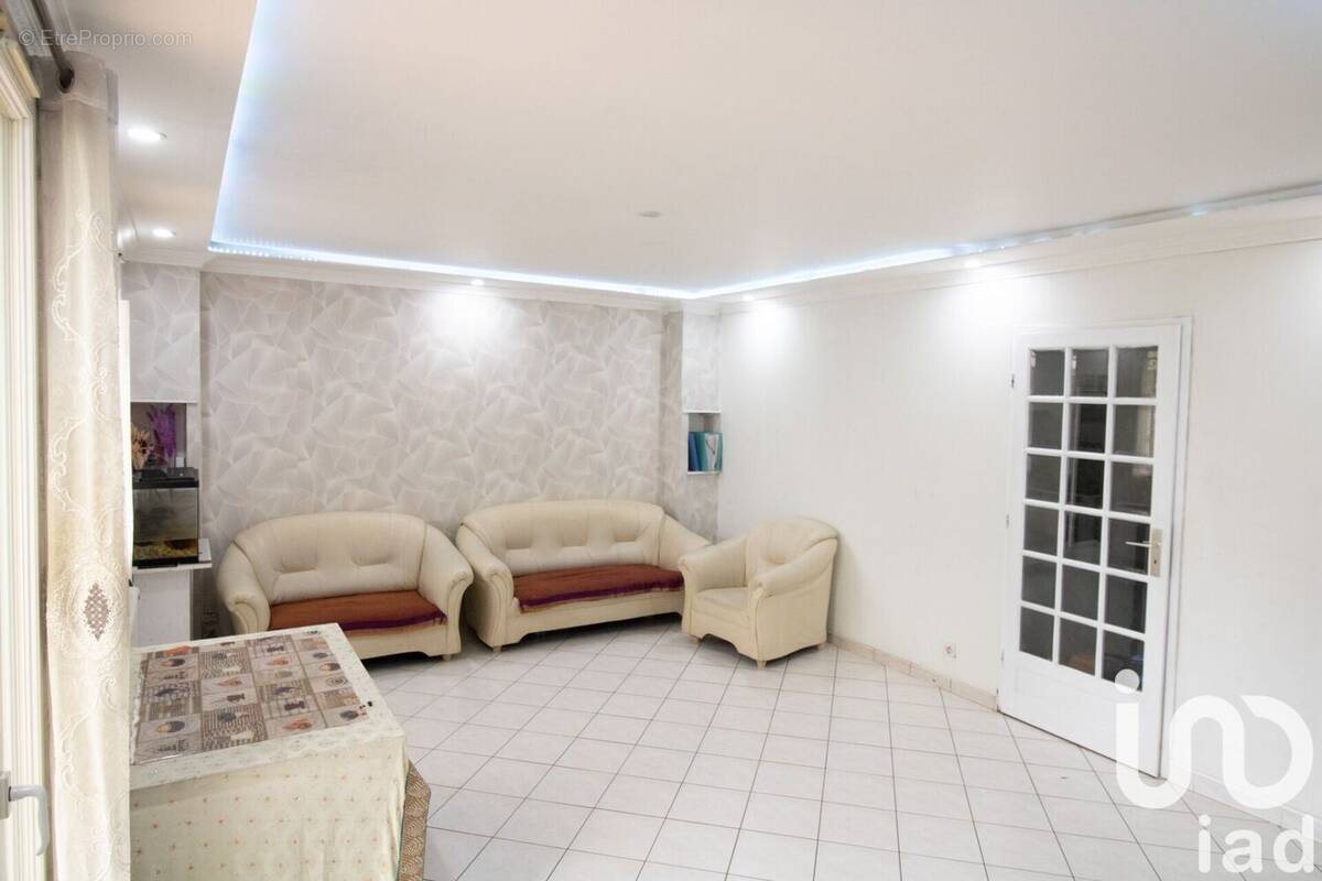 Photo 1 - Maison à GOUSSAINVILLE