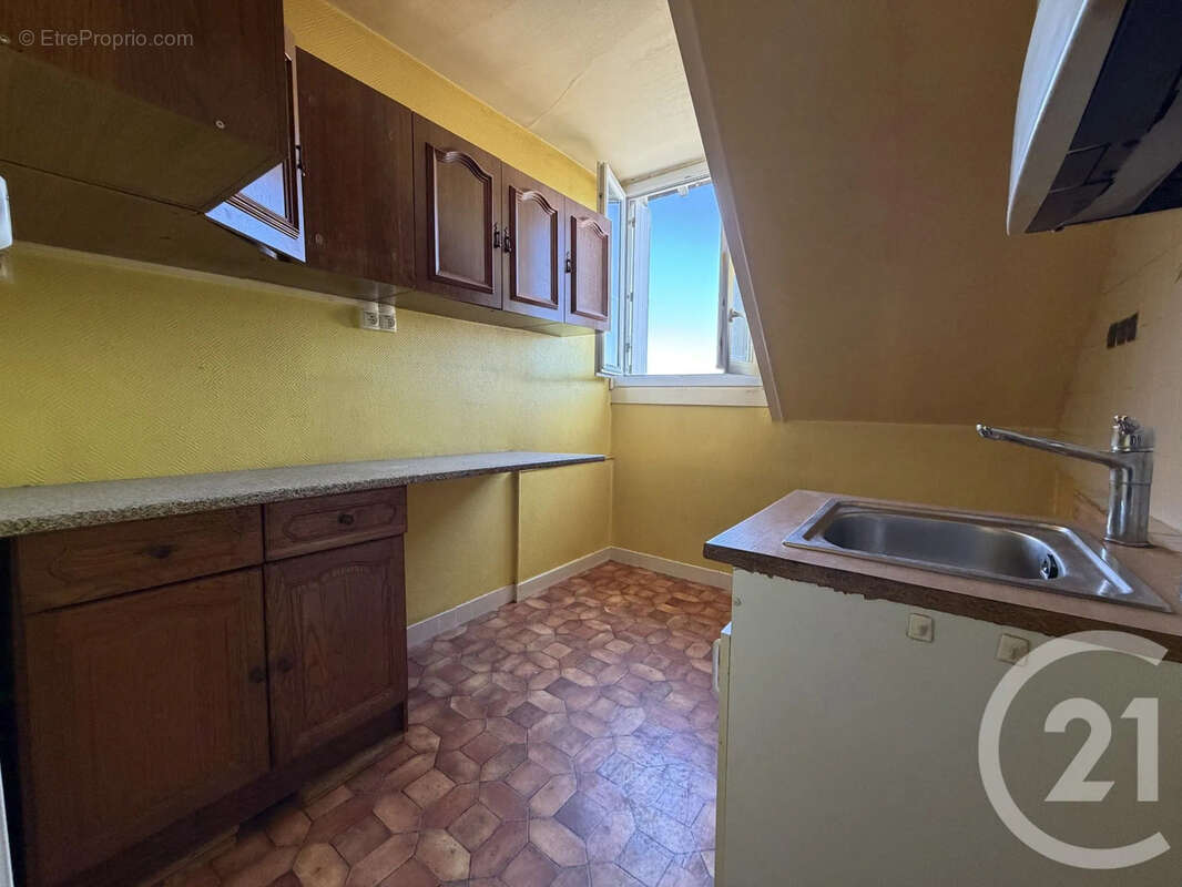 Appartement 37 m² à Chateaudun  - photo 3