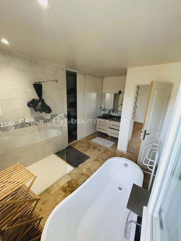 Maison à BEAUMONT-DU-PERIGORD